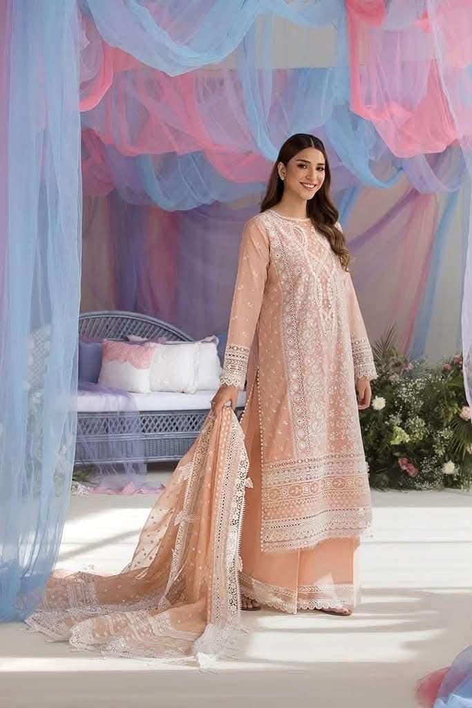 Luxury Lawn 2025 Unstitched